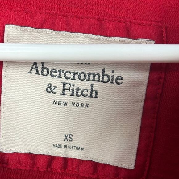 Abercrombie & Fitch Y2K Red Tee size XS - Picture 8 of 8